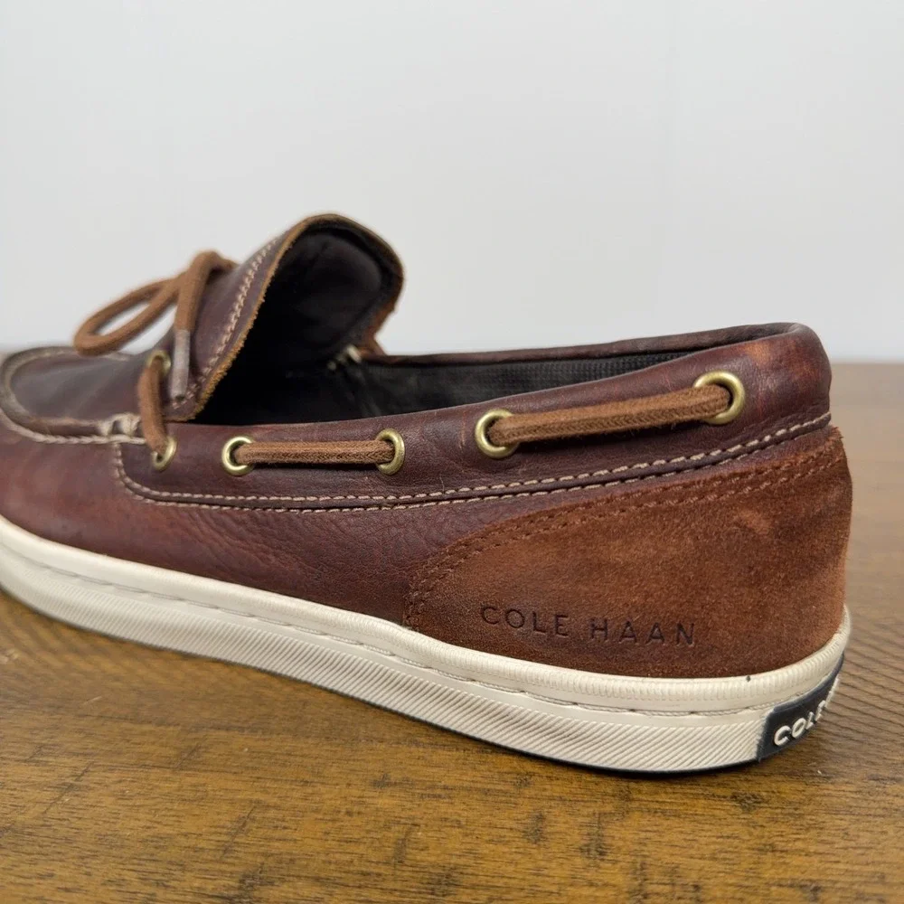 Cole Haan Boat Shoes Mens 9.5M Brown Nantucket Leather‎ Lace Up Casual Loafer